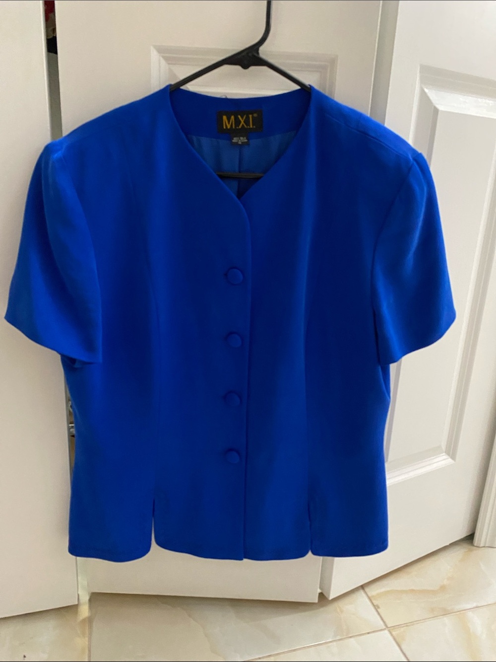 100% Silk Vintage M.X.I. Short Sleeve Button-Front Blouse in Cobalt Blue